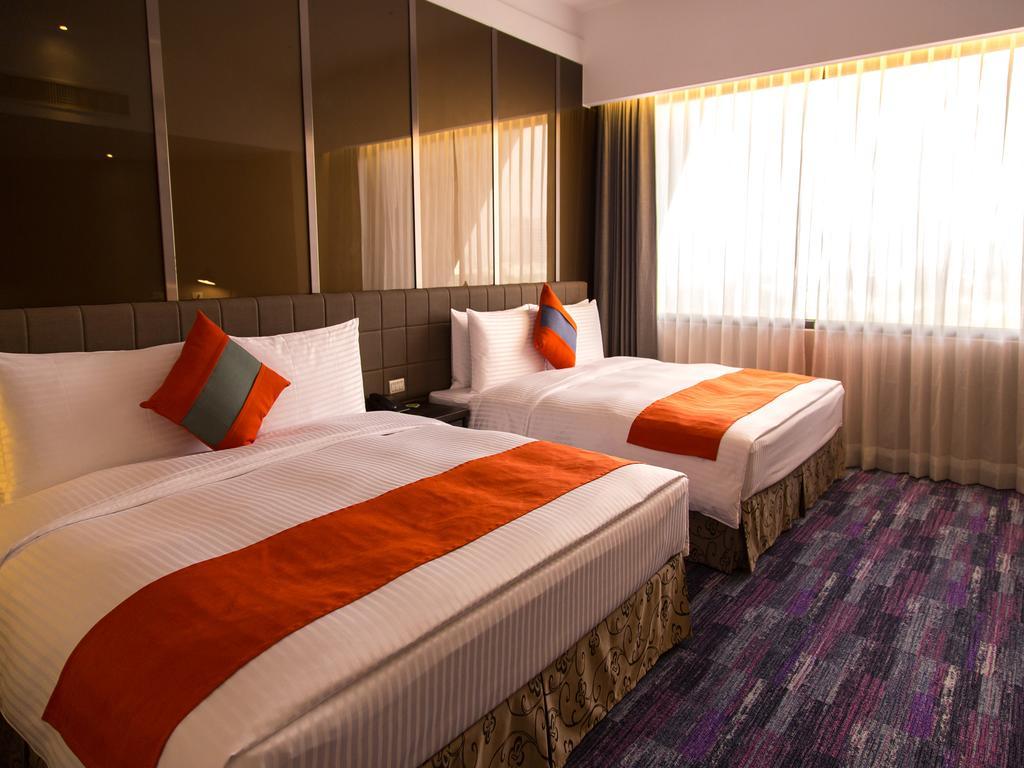 Hoya Resort Hotel Kaohsiung Luaran gambar