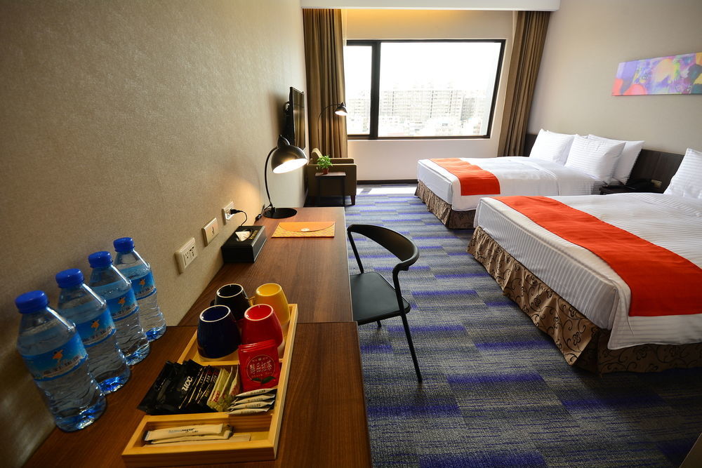 Hoya Resort Hotel Kaohsiung Luaran gambar