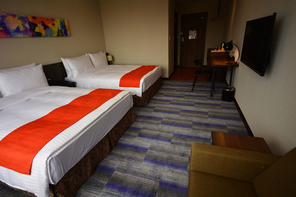 Hoya Resort Hotel Kaohsiung Luaran gambar