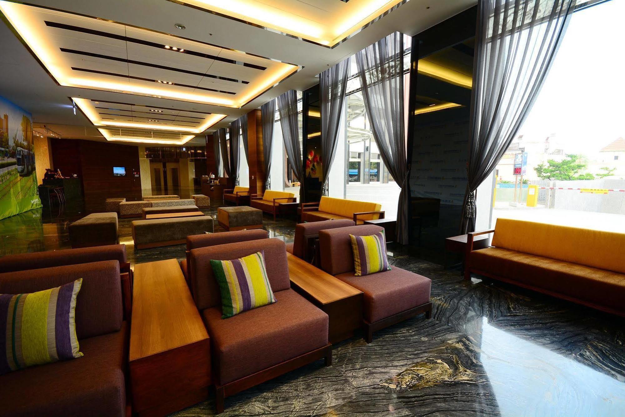 Hoya Resort Hotel Kaohsiung Luaran gambar